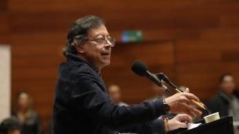 Petro: "La junta del Banco de la República pone al pueblo a pagarles las ganancias a los banqueros"