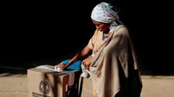 ¿Cómo votar en los tarjetones de Circunscripciones Especiales?