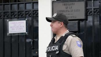 Ecuador rompe relaciones con Cuba y expulsa misión diplomática.