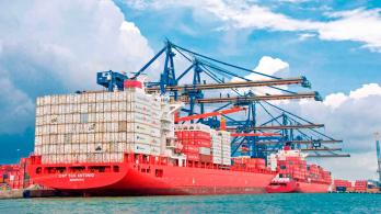 Presidente Petro destaca el aumento de diversificación económica y disminución del déficit de cuenta corriente