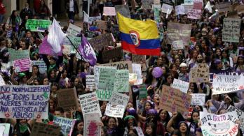 Marchas de conmemoración del 8M. / Foto: AFP.