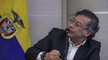 Petro propone comprar la concesión de la Autopista del Café