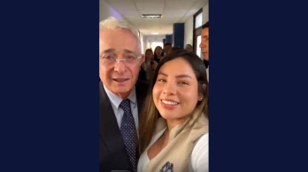 Registraduría apartó funcionaria por presunta participación en política.