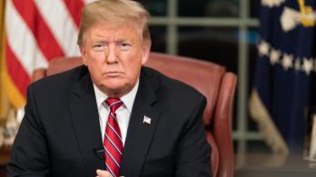 "Vamos a golpearlos muy duro": Trump anuncia ofensiva