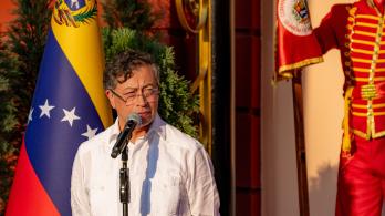 Traslado de ahorro a Colpensiones: Petro responde a Oviedo