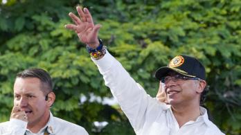 Petro fija meta de cobertura total en educación superior