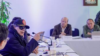 Presidente Petro afirmó que la tasa de interés, impuesta por el Banco de la República, afectó comercio con Ecuador