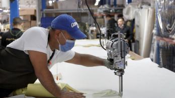 Comienza una fase de mayor industrialización del país: Petro