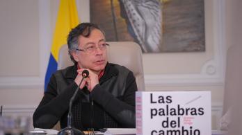 Presidente Petro desmiente versiones sobre supuestas órdenes para detener operaciones militares