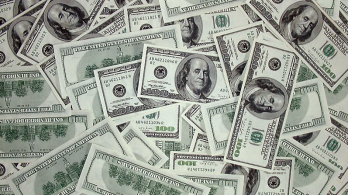 billetes de cien dólares