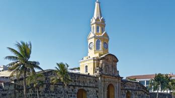 Turismo como motor de exportaciones no minero energéticas. / Foto: Pixabay.