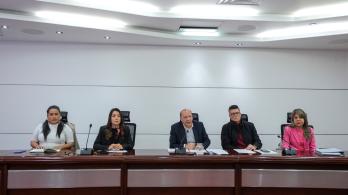 Proceso de empalme: Gobierno suspende mesas de transición