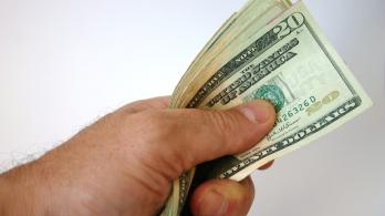 Dólar barato le contamos si le conviene invertir o esperar
