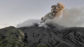 El volcán Puracé no da tregua: 472 sismos y caída de ceniza mantienen la alerta Naranja
