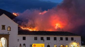 ¡Alarma en Villa de Leyva! Voraz incendio fuera de control amenaza el cerro San Marcos