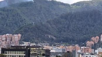 Incendio forestal es reportado en los Cerros Orientales de Bogotá