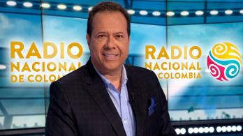 Javier Fernández, “El Cantante del Gol”, regresa a narrar el fútbol colombiano en Radio Nacional de Colombia