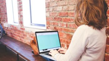 ¡Oportunidades-Hay-120-becas-para-mujeres-en-el-area-de-tecnologia.jpg