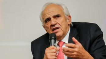 ‘Bienvenida-la-presencia-de-Mancuso-Samper-sobre-anuncio-de-Autodefensas-de-la-Sierra.jpg