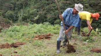 Acuerdo-compra-de-tierras-Reforma-rural.jpg