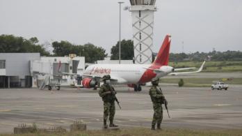 Aeropuerto-de-Cucuta-abrio-el-trafico-aereo-tras-desactivacion-de-explosivo.-Foto_-Colprensa.jpg