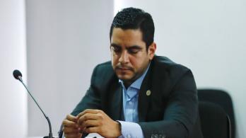 Alex-Florez-es-suspendido-ocho-meses-por-insultar-a-policias-en-Cartagena.jpg