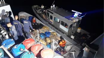 Armada-Nacional-incauto-tres-toneladas-de-marihuana-en-el-Pacifico-1.jpg