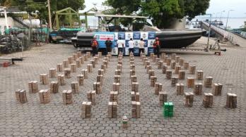Armada-intercepto-semisumergible-con-1.885-kilogramos-de-cocaina-1-min-1.jpg
