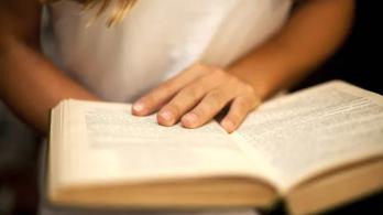 Becas-para-el-fomento-a-la-lectura-en-Bogota.jpg