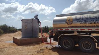 Comenzo-la-operacion-de-carrotanques-que-llevaran-agua-potable-a-comunidades-vulnerables-de-La-Guajira.jpg