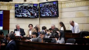 Congreso-aprobo-recursos.-Foto_-Colprensa-2.jpg