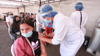 Covid-vacunacion-Colprensa.jpg