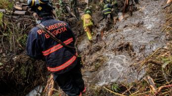 Emergencias-via-La-Calera-por-lluvias.jpg