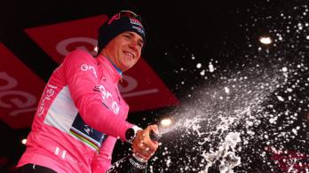 Evenepoel-gano-la-etapa-9-del-Giro-de-Italia-2023-y-vuelve-a-tomar-el-liderato.jpg