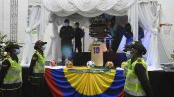 Homenaje-Freddy-Rincon-Colprensa.jpg