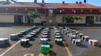 Incautacion-de-Cocaina.-Foto_-Armada-Nacional.jpg