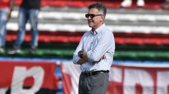 Juan-carlos-osorio-sale-de-america.jpg