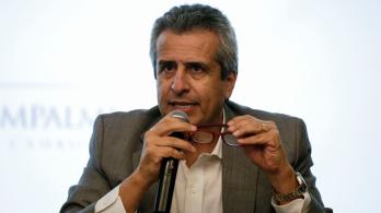 Luis-Fernando-Velasco-2.jpg
