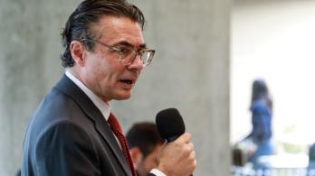 Ministro-Alejandro-Gaviria-habla-sobre-meta-de-las-universidades-publicas-para-2023.jpg