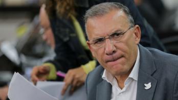 Nadie-puede-y-menos-un-expresidente-incitar-a-las-Fuerzas-Armadas-a-desobedecer-al-Gobierno-Roy-Barreras-sobre-Alvaro-Uribe.jpg