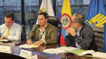 No-puede-ser-que-solo-yo-que-soy-un-eslabon-de-la-cadena-caiga-Sneyder-Pinilla.jpg