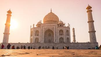 Oportunidades-profesores-de-ingles-se-pueden-ir-a-La-India-con-este-curso.jpg