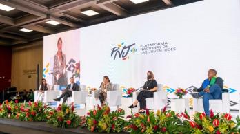 Plataforma-de-juventudes.jpg