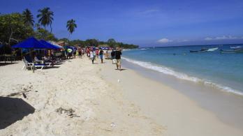 Playa-Blanca-Cartagena-foto-Colprensa.jpg