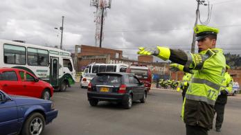 Policia-de-carreteras-foto-Colprensa.jpg
