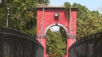 Puente-de-Tabla-Guamo.jpg