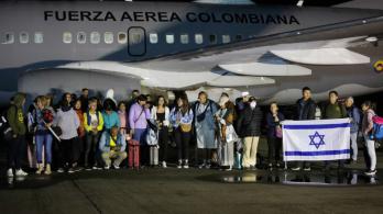 Regreso-ultimo-vuelo-humanitario-con-colombianos-desde-Israel.jpg