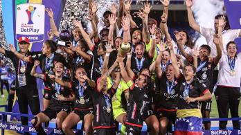 Santa-Fe-campeon-liga-femenina-2023.jpg
