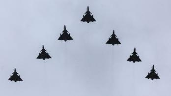 Sectores-politicos-reciben-bien-el-aplazamiento-de-compra-de-aviones-de-combate.jpg