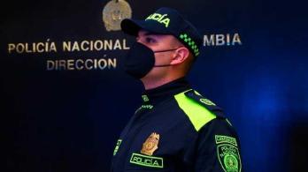 Uniforme_policia_6.jpg